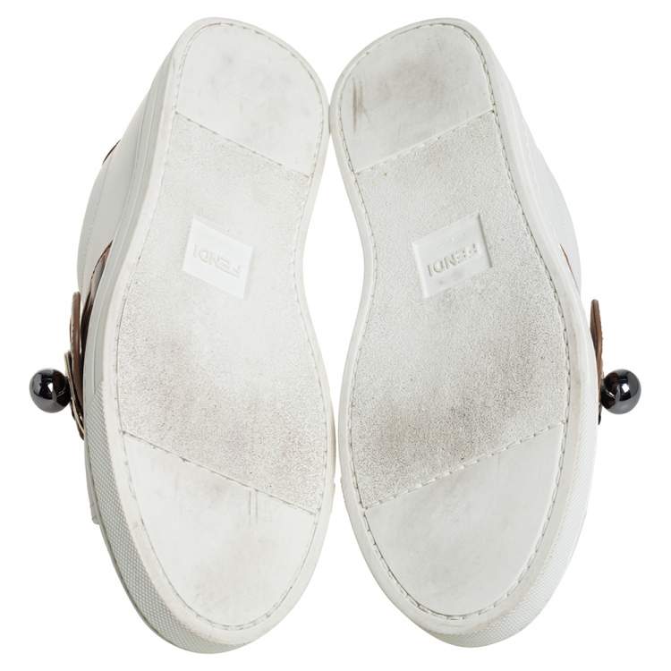 Pre Owned Fendi White/Beige Zucca Leather Low Top Sneakers Size 40