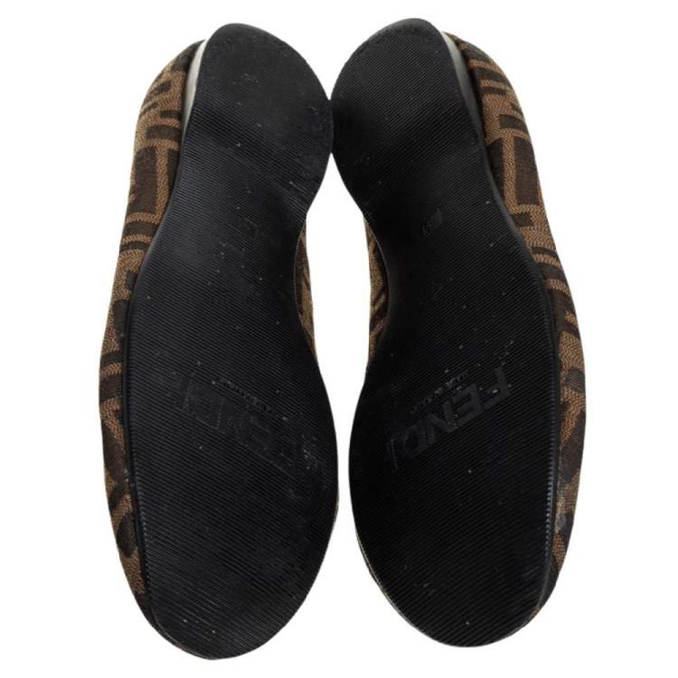 مملوكة مس�بقًا Fendi Tobacco Zucca Canvas And Patent Trim Ballet Flats Size 41