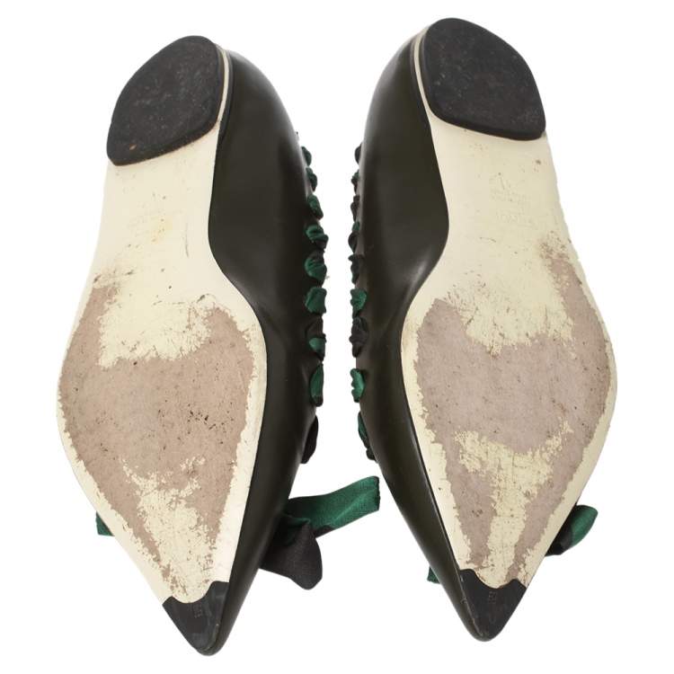 Pre Owned Fendi Green Leather And Woven Fabric Pointed Toe Flats Size 41