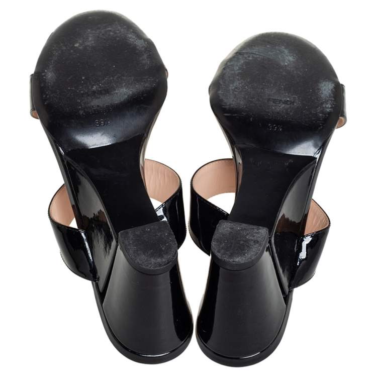 مملوكة مسبقًا Fendi Black  Patent Leather Wedge Slides Sandals Size 39.5