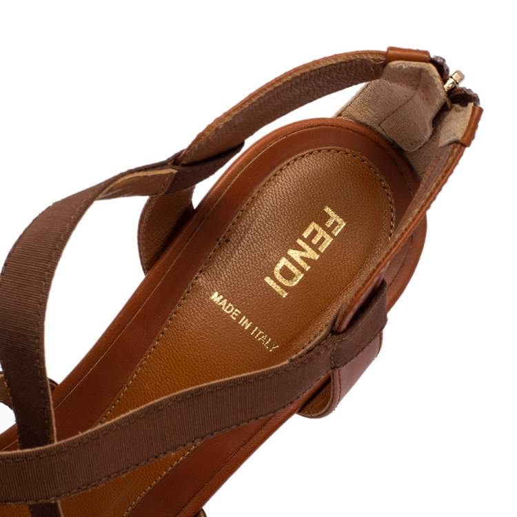 مملوكة مسبقًا  Fendi Green/Brown Leather and Fabric Criss Cross Wedge Sandals Size 42