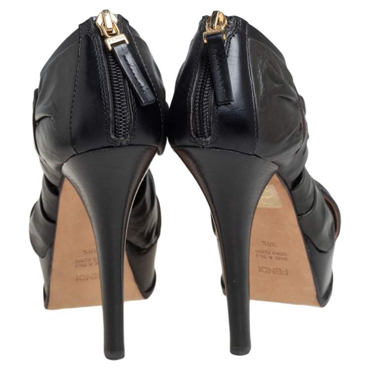 مملوكة مسبقًا Fendi Black Pleated Leather Peep Toe Ankle Booties Size 38.5