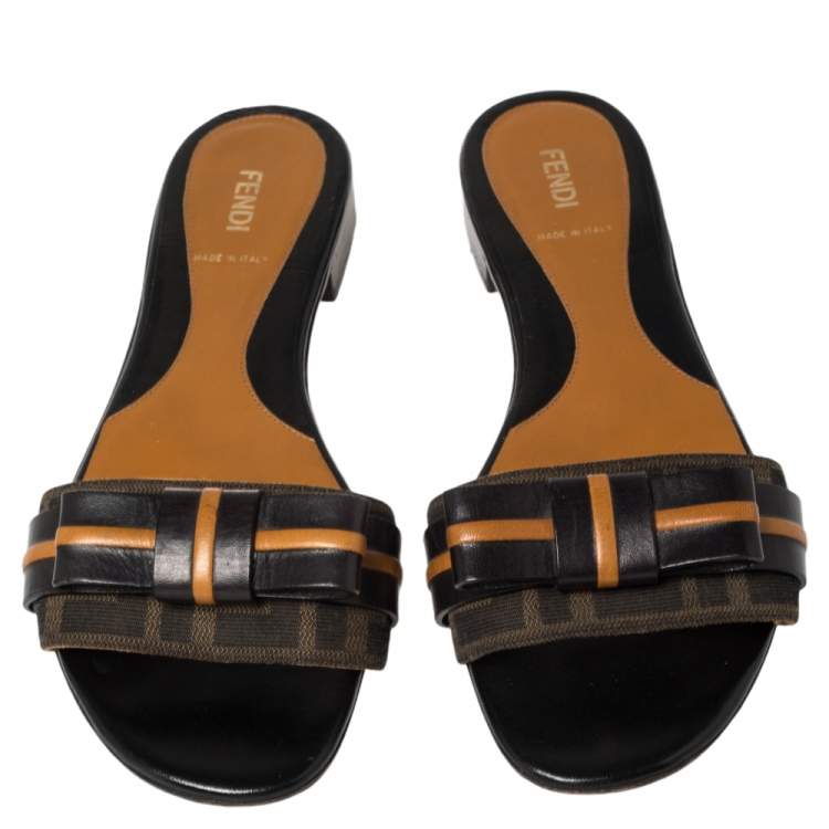 Pre Owned Fendi Brown Zucca Canvas And Black Leather Bow Flat Slides Size 40