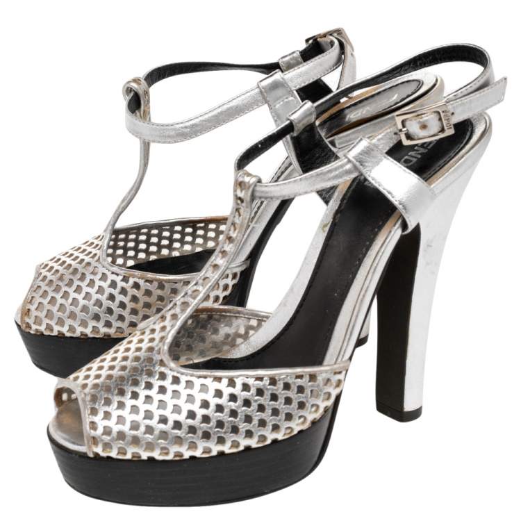 Pre Owned Fendi Metallic Silver Laser-Cut Leather T-Strap Peep Toe Platform Sandals Size 38.5