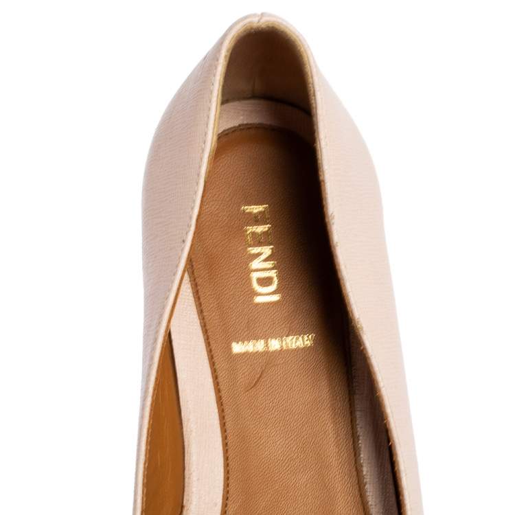 Pre Owned Fendi Pink Textured Leather Eye Detail Ballet Flats Size 38