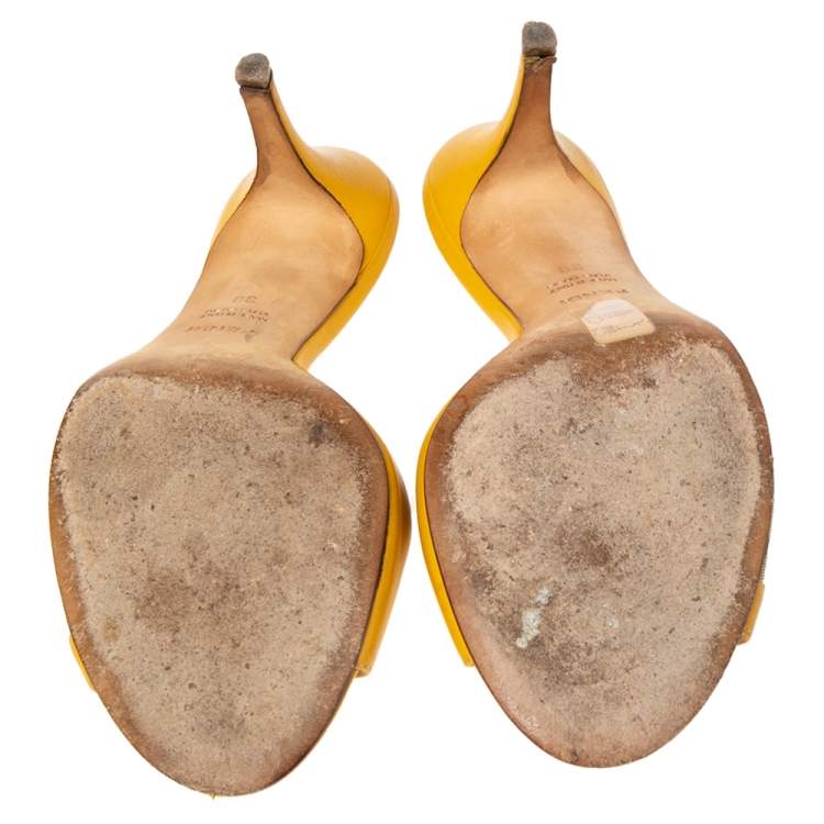 Pre Owned Fendi Yellow/Brown Leather and Zucca Canvas Slide Sandals Size 38