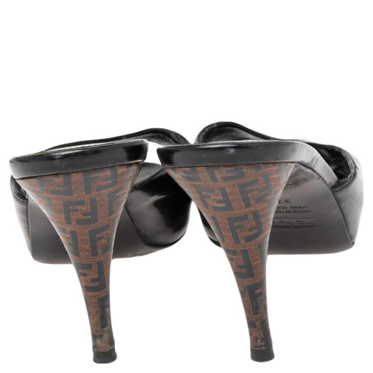 Pre Owned Fendi Black Patent Leather Logo Heel Platform Sandals Size 37