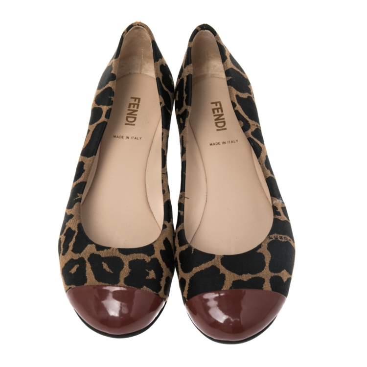 Pre Owned Fendi Brown/Black Patent Leather And Canvas Leopard Print Cap Toe Ballet Flats Size 39
