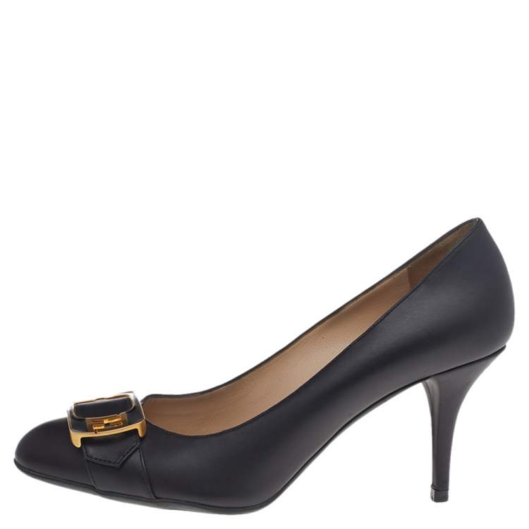 Pre Owned Fendi Black Leather FF Buckle Pumps Size 37.5 