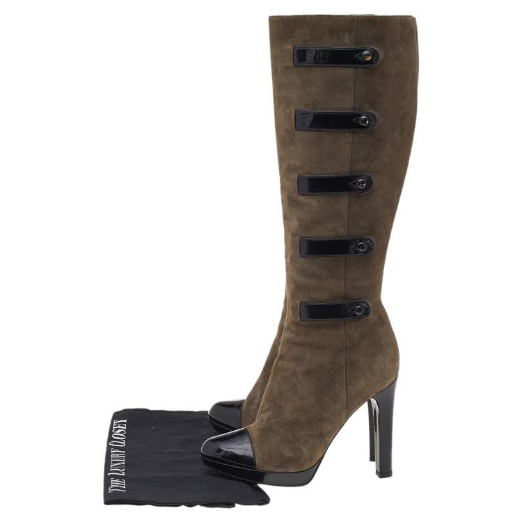 مملوكة مسبقًا Fendi Brown/Black Patent Leather Knee Length Boots Size 38.5
