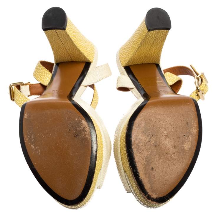 Pre Owned Fendi White/Yellow Stingray Embossed Leather Ankle Strap Platform Sandals Size 38.5