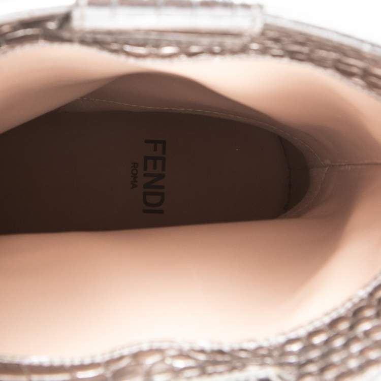 مملوكة مسبقًا Fendi Metallic Silver Croc Embossed Leather Cowboy Ankle Boots Size 40