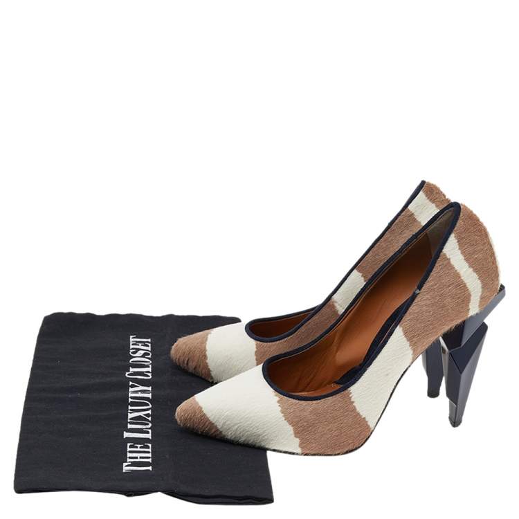 Pre Owned Fendi Beige/White Zebra Print Calf Hair Diamond Heel Pumps Size 35.5