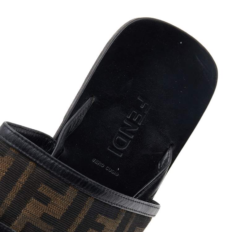 Pre Owned Fendi Black Zucca Canvas And Leather Flat Sandals Size 42