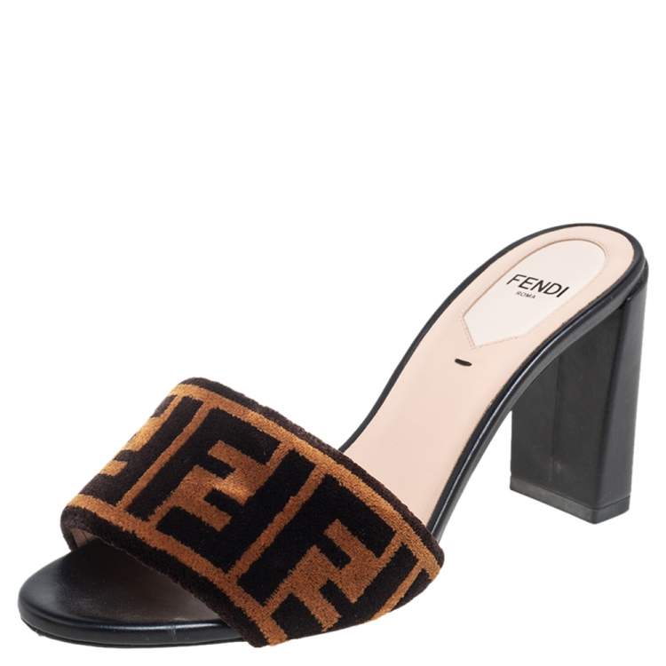 Pre Owned Fendi Brown/Black FF Logo Velvet Slide Sandals Size 36