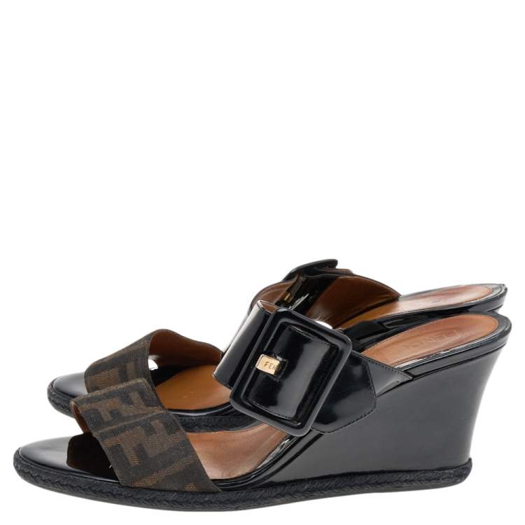 Pre Owned Fendi Black Patent Leather And FF Zucca Canvas Wedge Slide Sandals Size 39.5