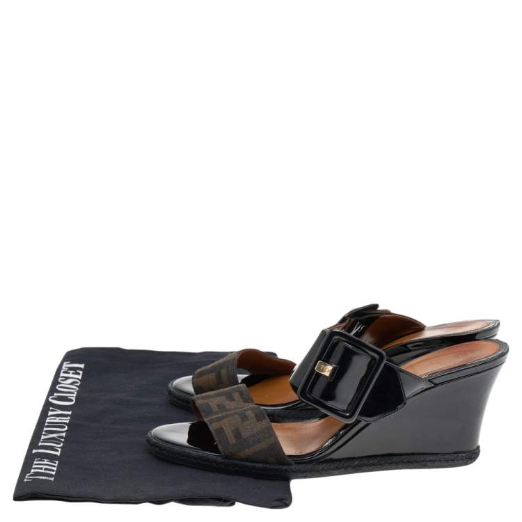 Pre Owned Fendi Black Patent Leather And FF Zucca Canvas Wedge Slide Sandals Size 39.5