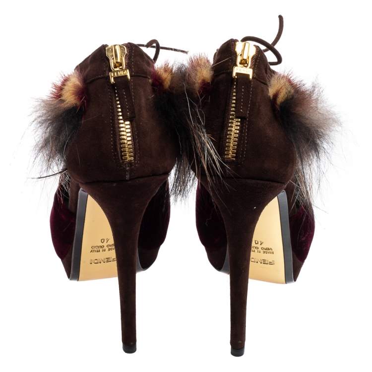 مملوكة مسبقًا Fendi Burgundy/Brown Velvet, Suede and Fur Trim Lace-Up Peep-Toe Ankle Booties Size 40
