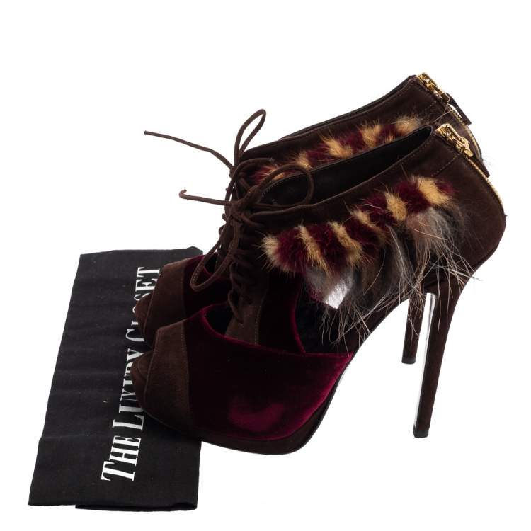 مملوكة مسبقًا Fendi Burgundy/Brown Velvet, Suede and Fur Trim Lace-Up Peep-Toe Ankle Booties Size 40