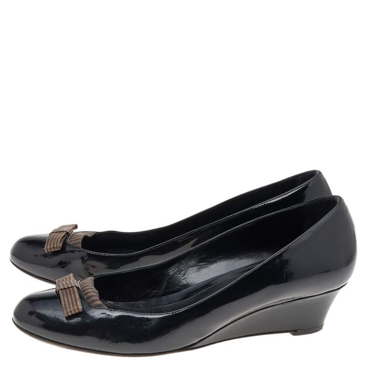 Pre Owned Fendi Black Patent Leather Bow Pumps Size 38