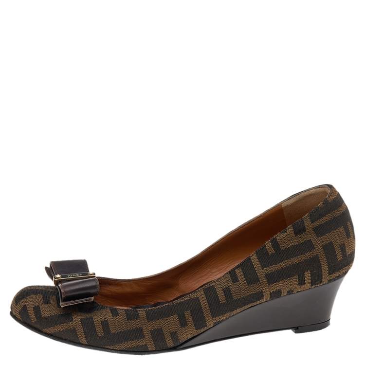 Pre Owned Fendi Brown FF Zucca Canvas And Leather Bow Wedge Pumps Size 38