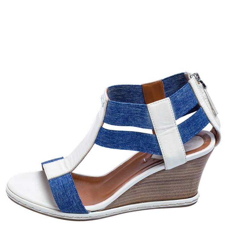 Fendi carioca discount sandals