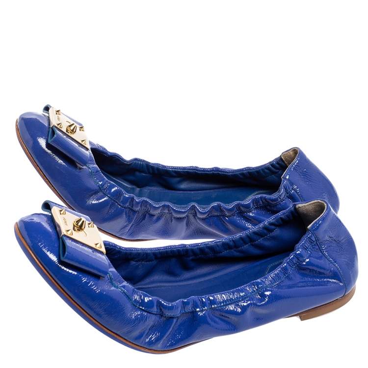 Pre Owned Fendi Royal Blue Patent Leather Bow Detail Scrunch Ballet Flats Size 41