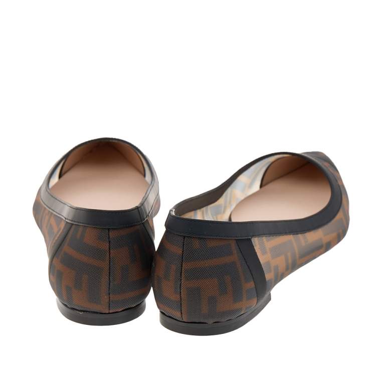 مملوكة مسبقًا Fendi Brown/Black FF Mesh And Leather Colibri Ballet Flats Size 40.5