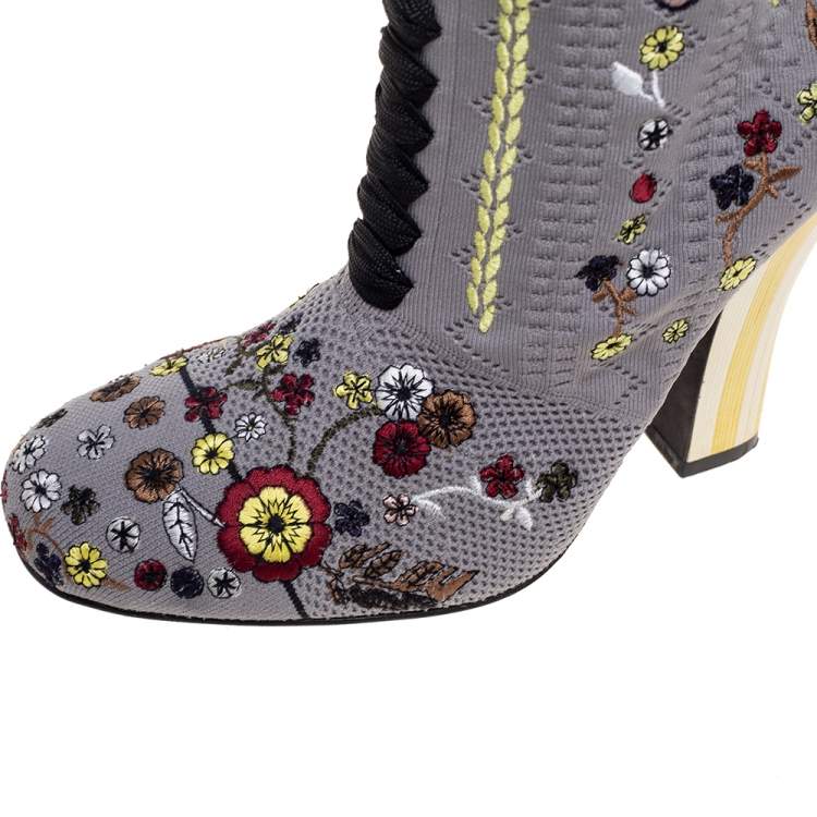 Pre Owned Fendi Grey Floral Embroidered Knit Fabric Sock Ankle Boots Size 40