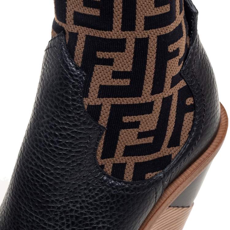 مملوكة مسبقًا Fendi Brown/Black  FF Zucca Canvas  And Leather Knee Length Boots Size 36.5
