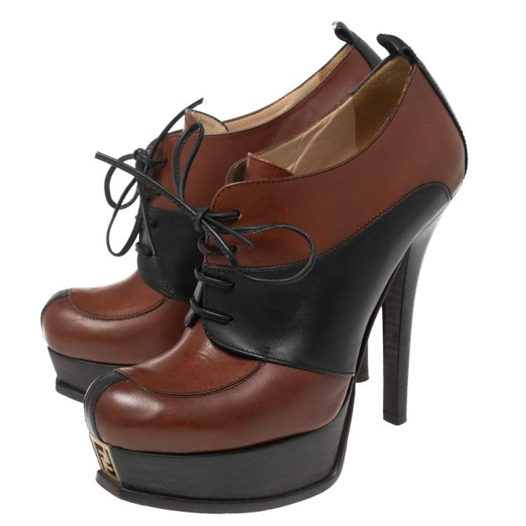 Pre Owned Fendi Brown/Black Leather Lace-Up Ankle Platform Booties Size 40