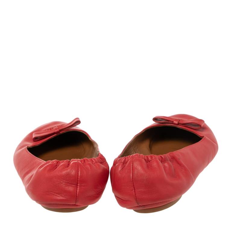 Pre Owned Fendi Coral Red Leather Bow Scrunch Ballet Flats Size 38.5
