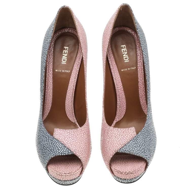 Pre Owned Fendi Pink/Blue Textured Leather Peep Toe Platform Pumps Size 40