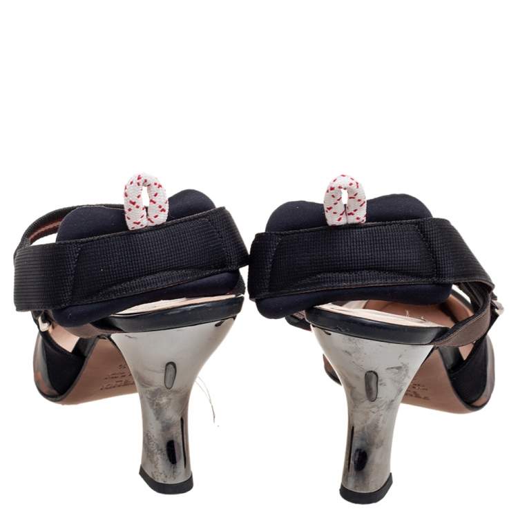 مملوكة مسبقًا Fendi Black/Brown Mesh and Canvas  Colibri Slingback Sandals Size 38.5
