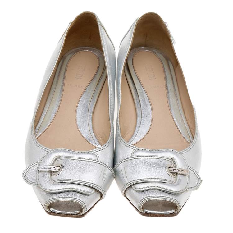 Pre Owned Fendi Metallic Silver Leather Buckle Peep Toe Ballet Flats Size 38.5