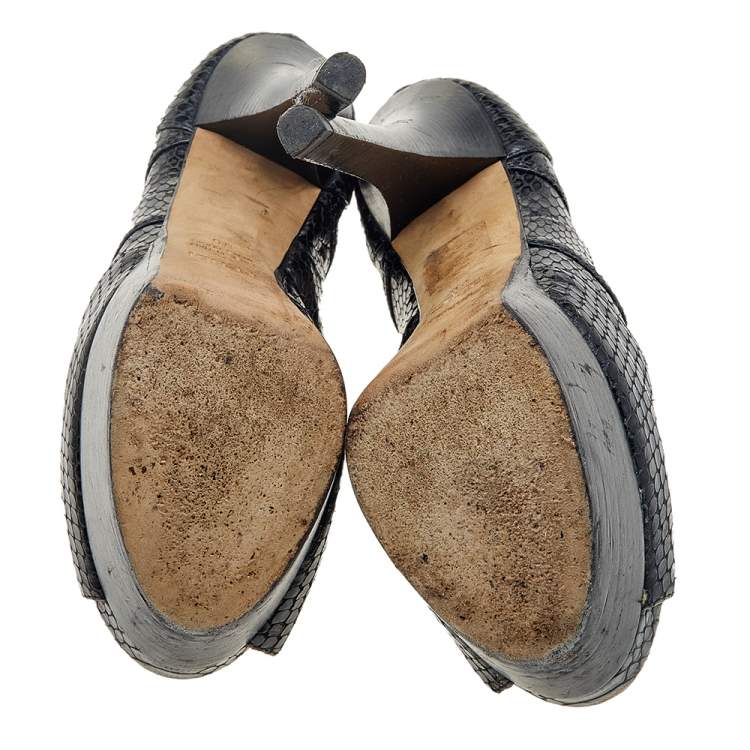 مملوكة مسبقًا Fendi Navy Blue Python Embossed Leather Open Toe Platform Booties Size 36