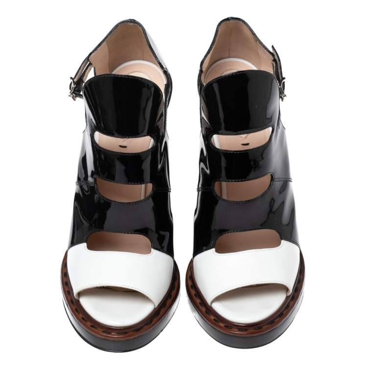 Pre Owned Fendi Black/White Patent and Leather Open-Toe Platform Sandals Size 38