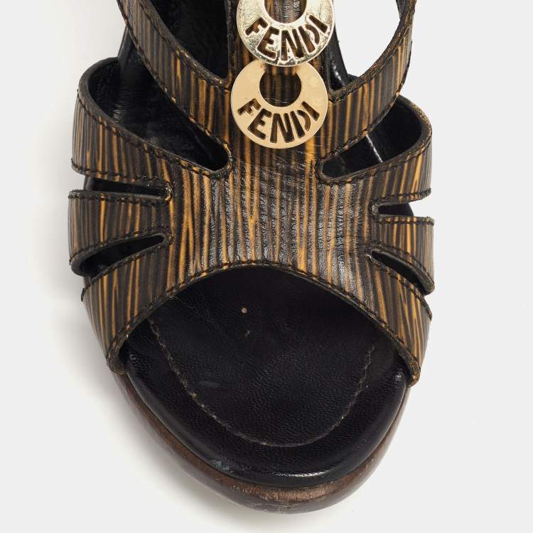 Pre Owned Fendi Green/Black Leather Buckle Ankle Strap  Sandals Size 39