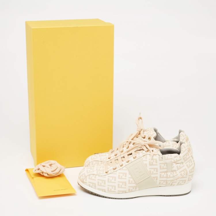 Pre Owned Fendi Beige Zucchino Print Coated Canvas Low-Top Sneakers Size 37.5