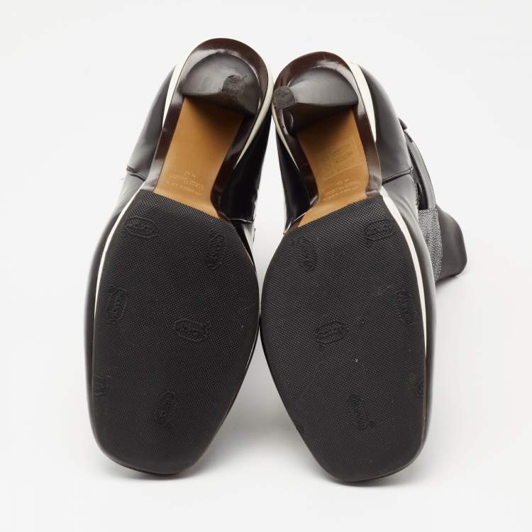 م�ملوكة مسبقًا Fendi Black Texture leather and Leather Ankle Boots Size 40 