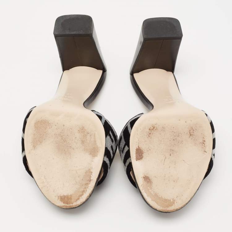 Pre Owned Fendi Grey/Black Zucca Velvet Slide Sandals Size 39