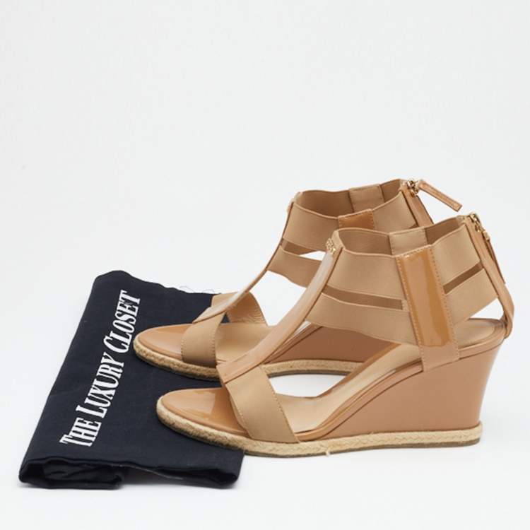 Pre Owned Fendi Beige Patent Leather And Elastic Fabric Carioca Wedge Espadrille Sandals Size 36