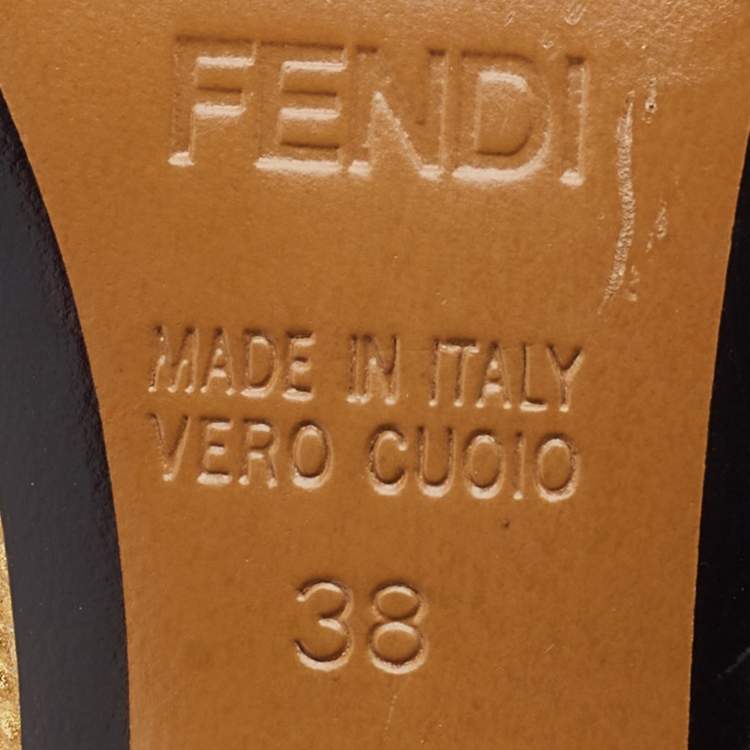 Pre Owned Fendi Gold Textured Leather Pumps Size 38
