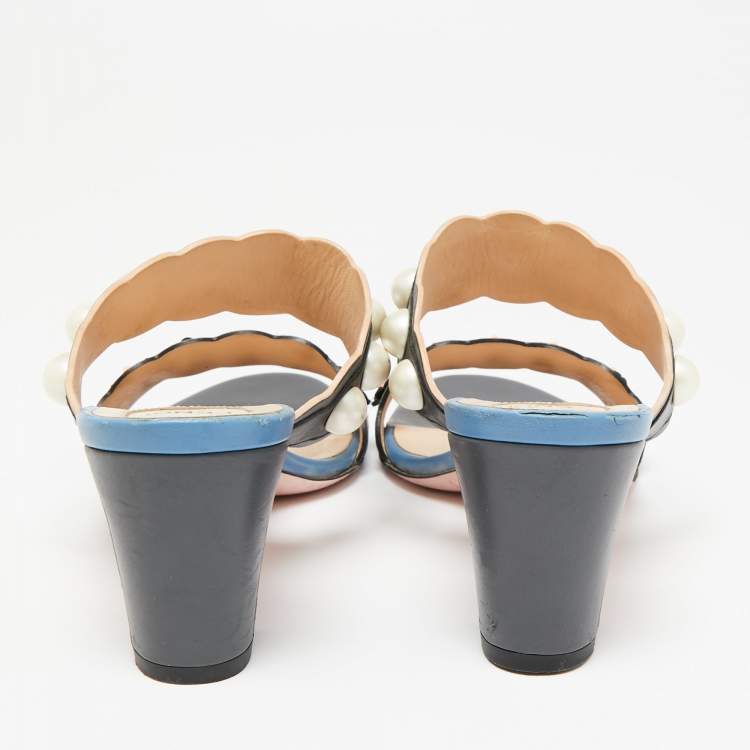 Pre Owned Fendi Multicolor Leather Faux Pearl Embellished Slide Sandals Size 40