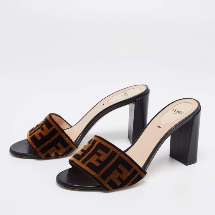 Fendi logo print online velvet slides