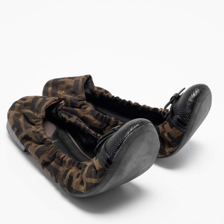 Pre Owned Fendi Tobacco Zucca Canvas And Lizard Embossed Leather Cap Toe Scrunch Ballet Flats Size 39