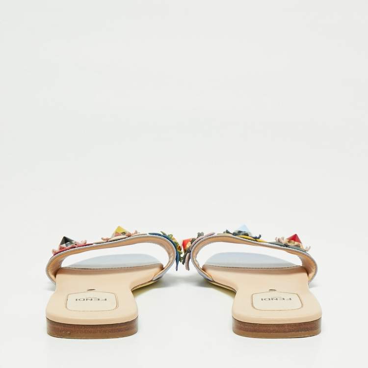 مملوكة مسبقًا Fendi Blue Patent Leather Flowerland Flat Slide Sandals Size 40