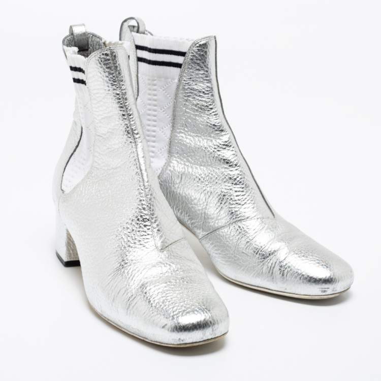 Pre Owned Fendi Metallic Silver Leather Block Heel Ankle Booties Size 38
