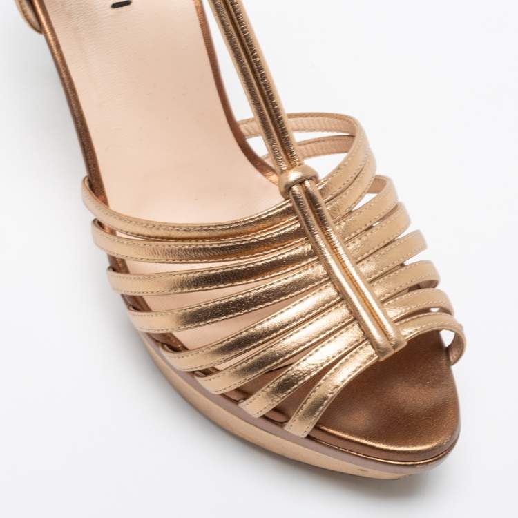 Pre Owned Fendi Metallic Gold/Bronze Leather T Strap Platform Sandals Size 39