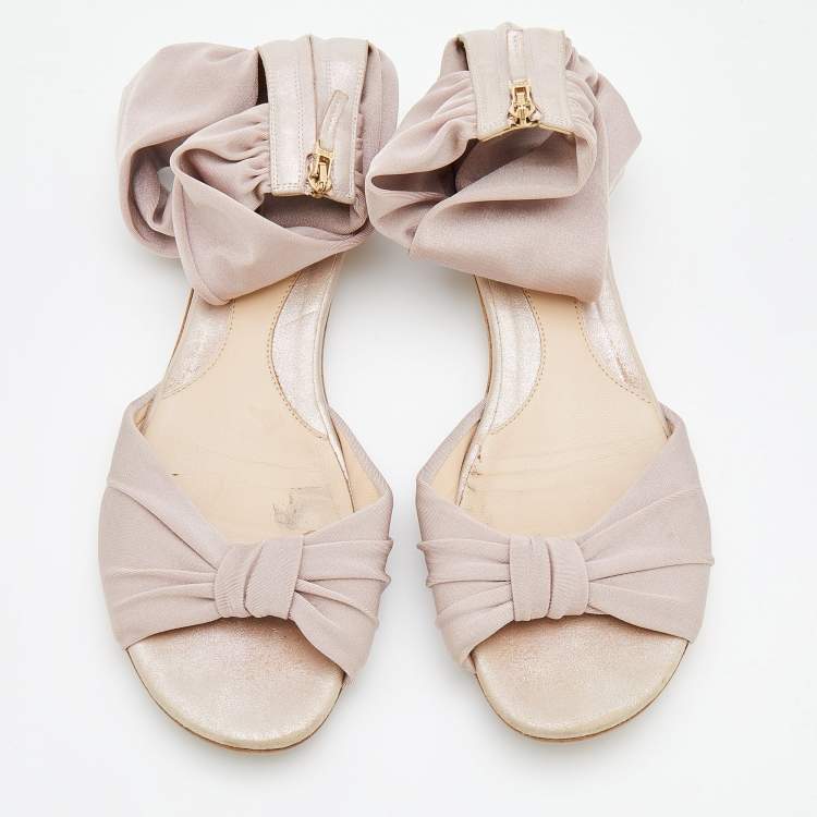 Pre Owned Fendi Metallic Light Pink Stretch Fabric And Leather Ankle Flat Sandals Size 40.5